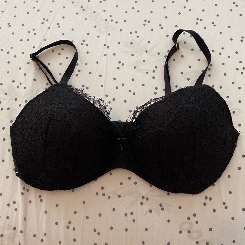 Victoria’s Secret Dream Angels push-up bra